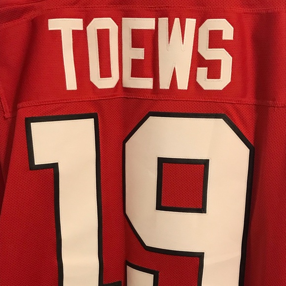 🔥Authentic Chicago Blackhawks Jon Toews Jersey XL